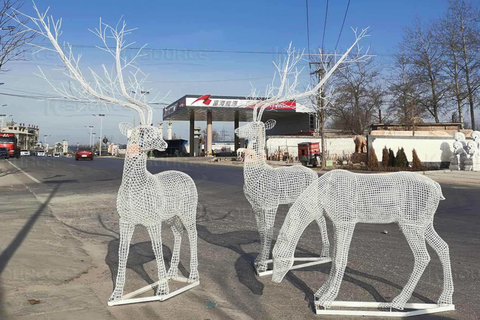 beautiful deer sculpture made of wire