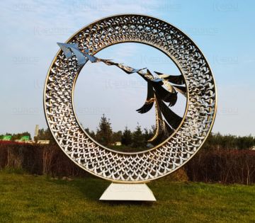 metal ring sculpture