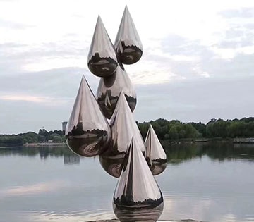 The shape of the water drop is full, allowing people to feel the water flow and the power of life at a glance.