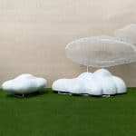 The various shapes of clouds are hollowed out, giving them a sense of lightness and softness.