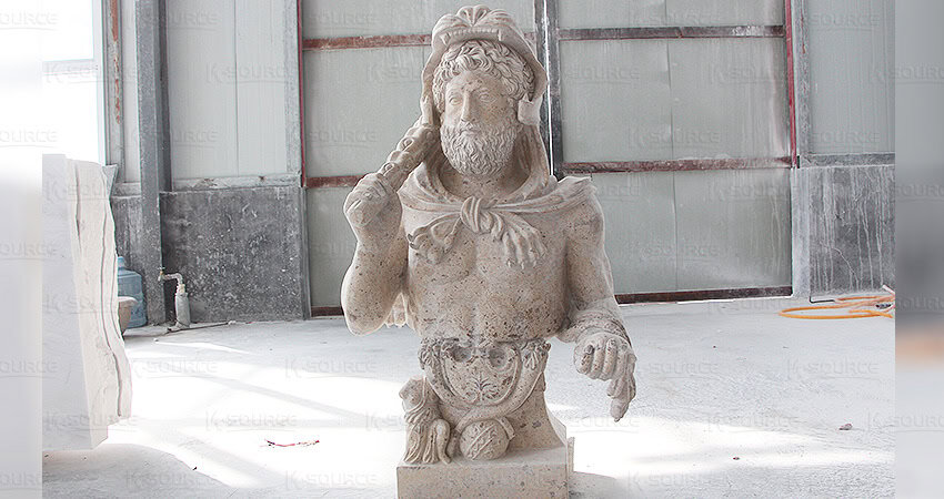 solemn and authoritative of Commodus
