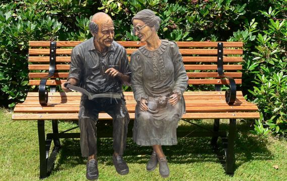 Couple Bronze Yard Statue