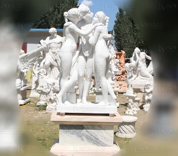 the three daughters of Zeus are the three goddesses of grace