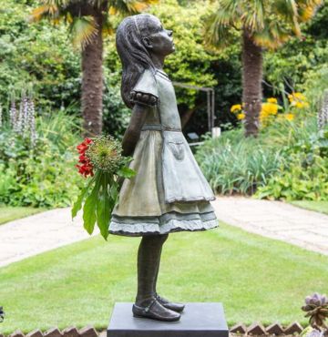 bronze garden sculpture