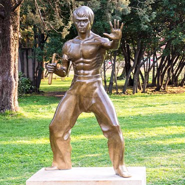 bruce lee statue location